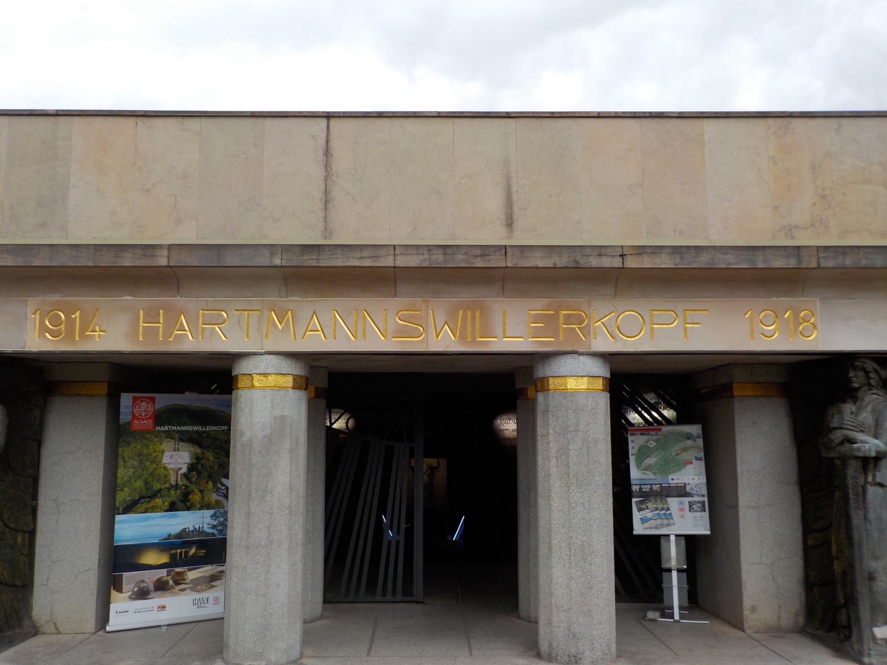 Entrée du Monument National du Hartmannswillerkopf, 1914-1918